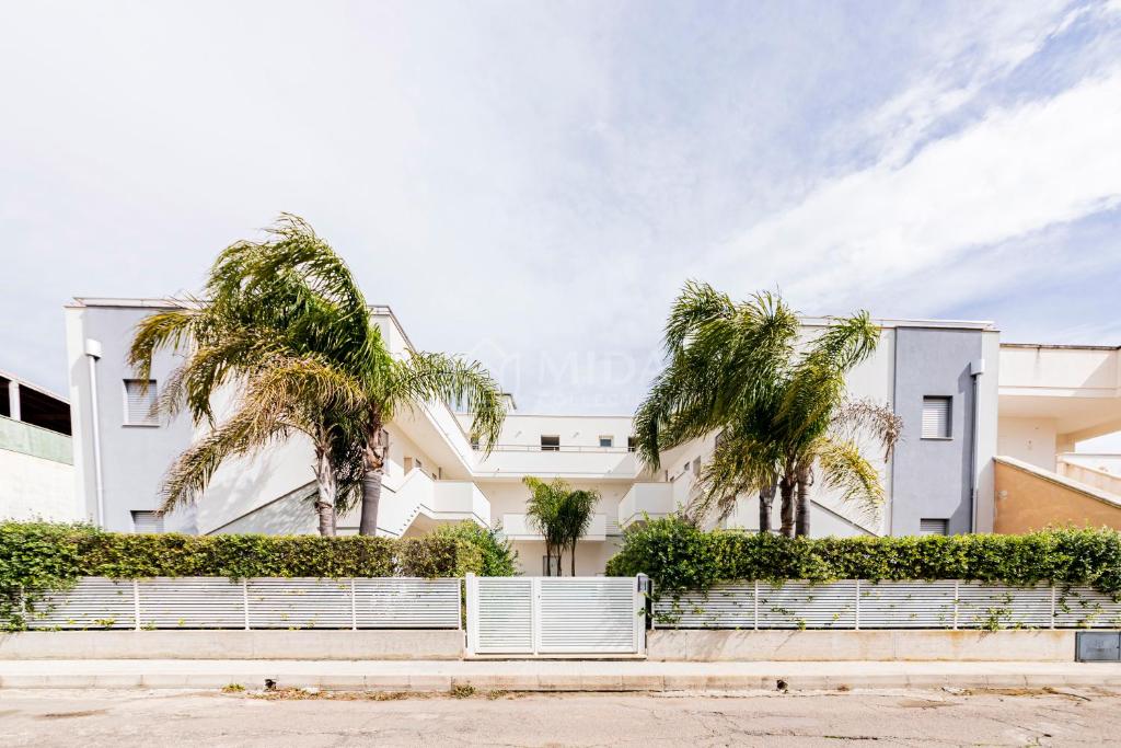 Budova, kde se aparthotel nachází