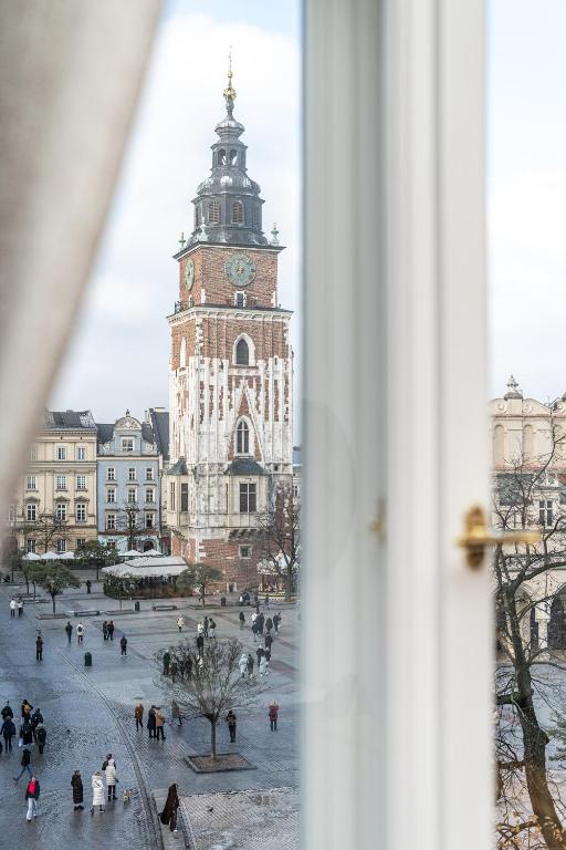 Venetian House Market Square Aparthotel - 1