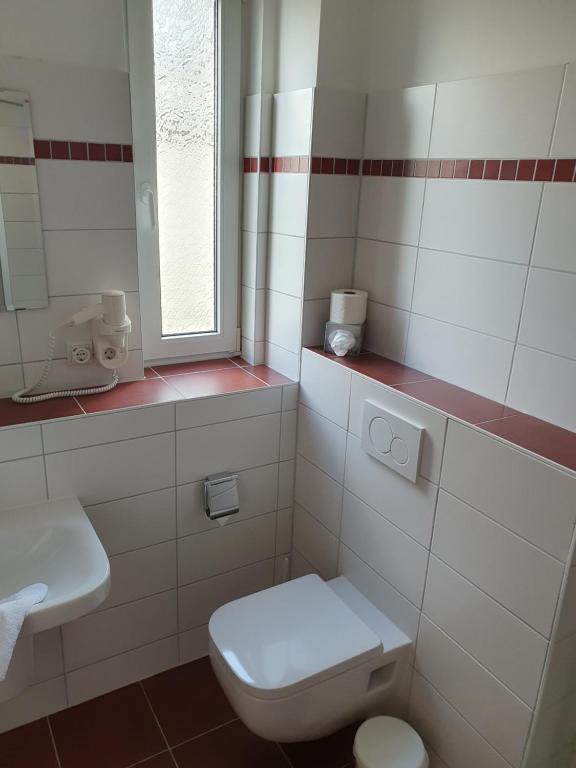 Hotel Flora - Single Room