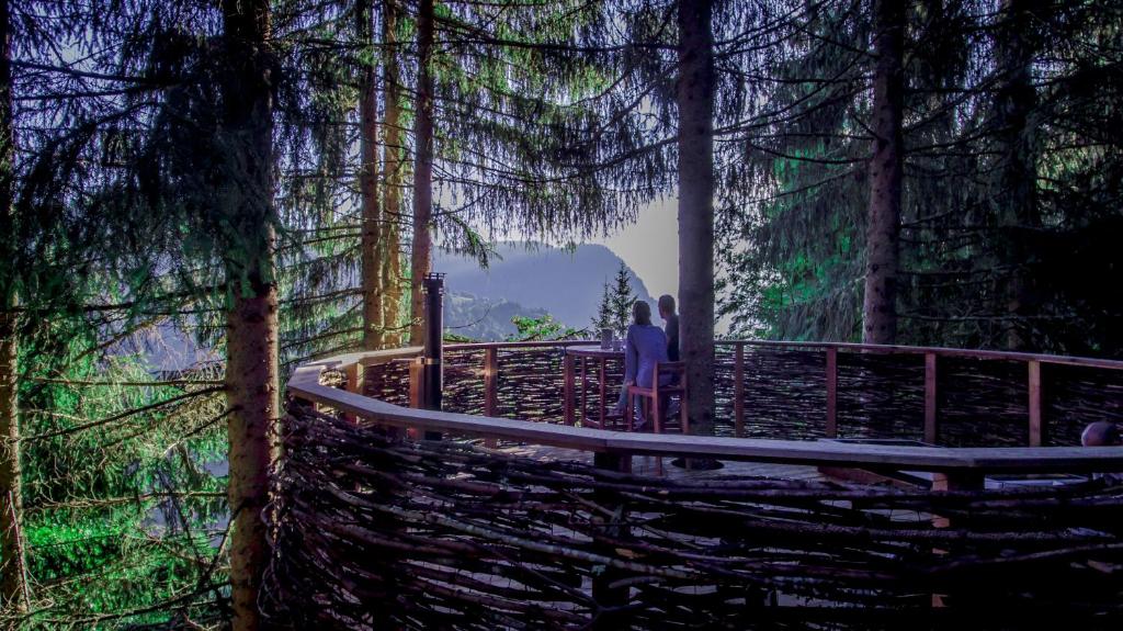 Gallery image of Cabane entre terre et ciel in Saint-Nicolas-la-Chapelle