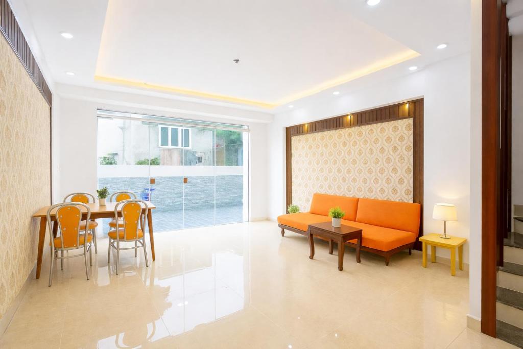 Et opholdsområde på Full house for foreigners for rent