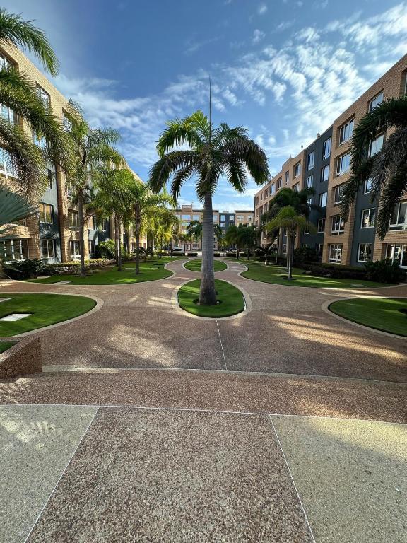 APARTAMENTO Lecheria 3 HAB 2 BANOS PLAYA PISCINA MODERNO NUEVO INTERNET AGUA CALIENTE