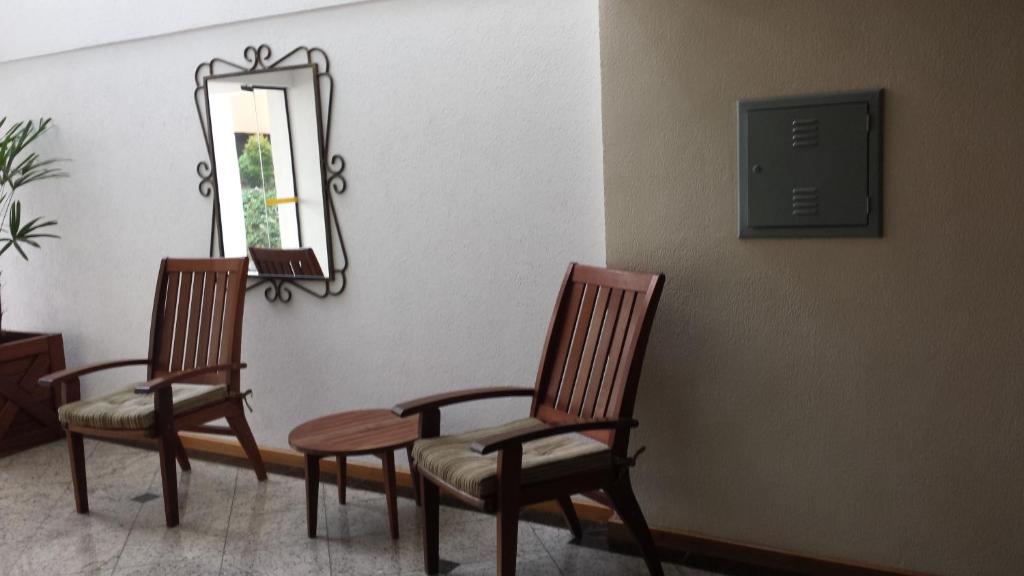  Apartamento com Piscina 4 Pessoas