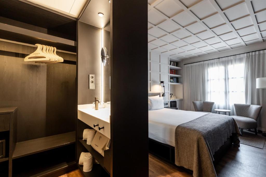 Yurbban Ramblas Boutique Hotel - 19