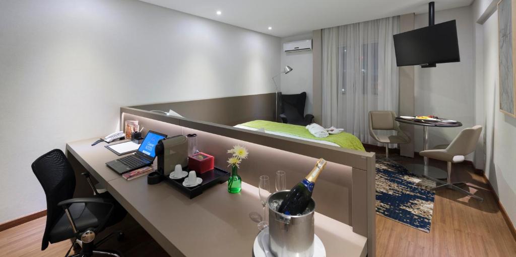  Comfort Suites Flamboyant Goiânia