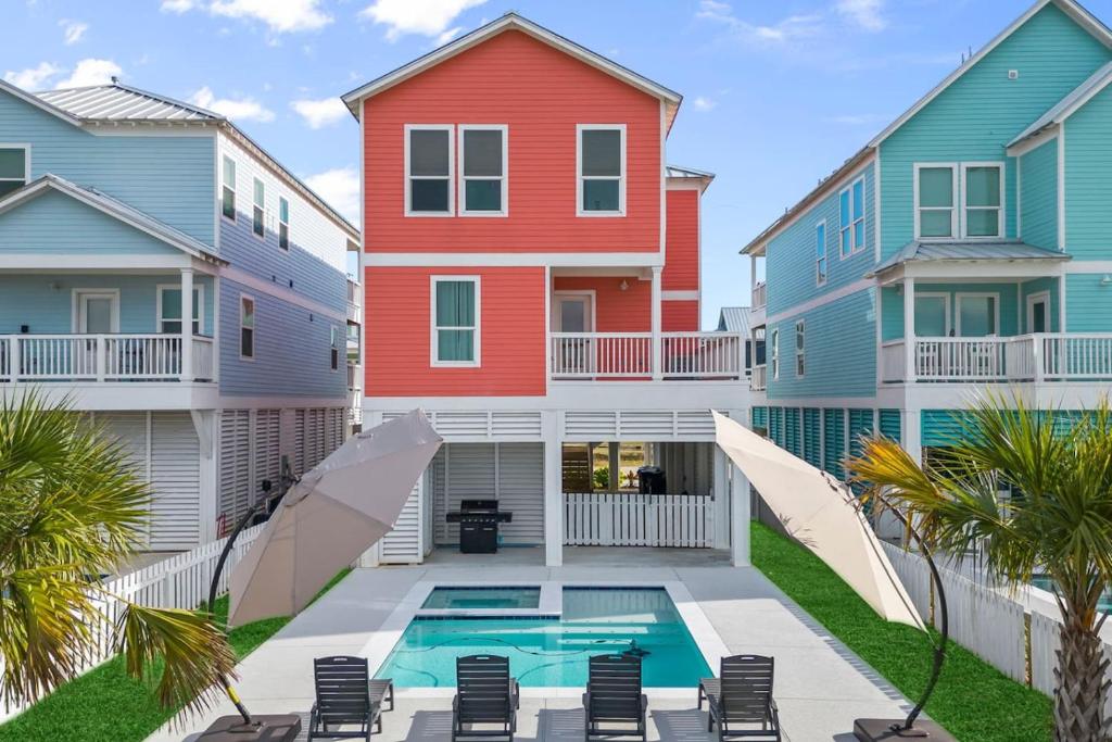 Bazén v ubytování Beachside Cottage, Private pool close to beach nebo v jeho okolí