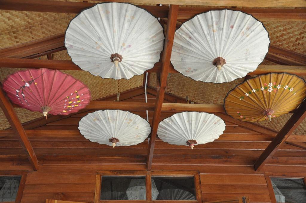 Foto dalla galleria di Trinity Family Inn a Nyaung Shwe