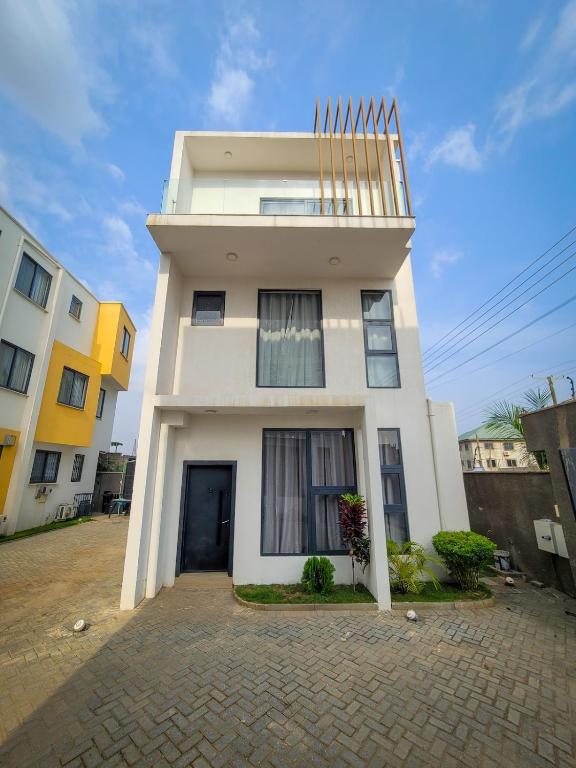 Ảnh trong thư viện ảnh của Nobodydey ở Accra