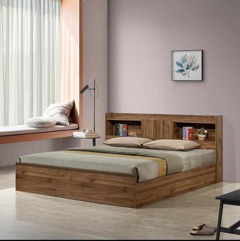 سمارا أدم SAMARA Adam