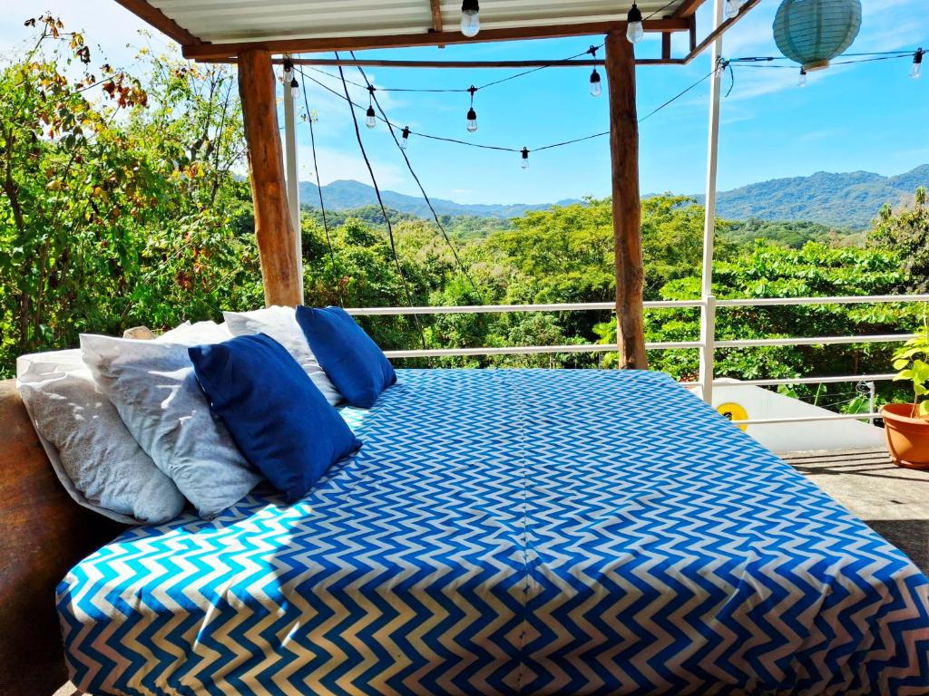 Nespecifikovaný výhled na hory nebo výhled na hory při pohledu z bed and breakfast