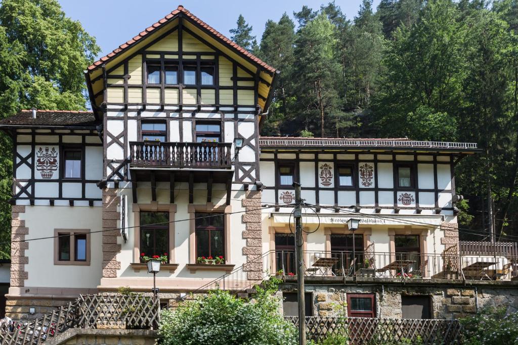 Budova, kde se hotel nachází