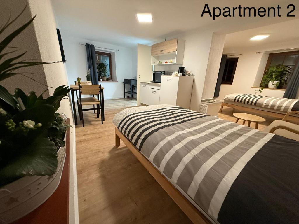 Ένα ή περισσότερα κρεβάτια σε δωμάτιο στο Ferienwohnung Neroth