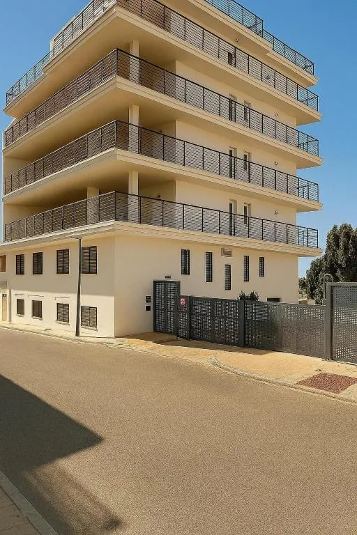 Apartamento con parking cerca de Puerto Marina