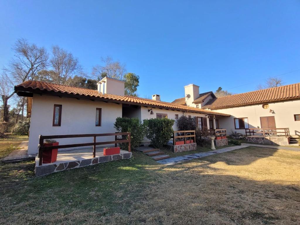 Das Gebäude in dem sich das Gasthaus befindet