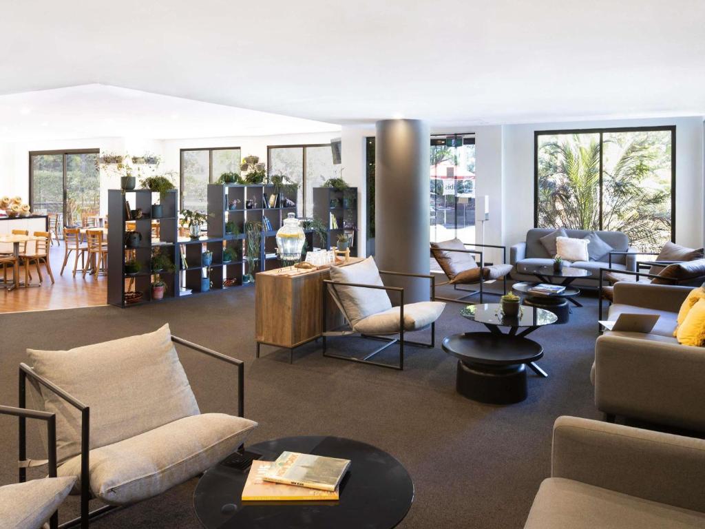 Posezení v ubytování ibis Thornleigh