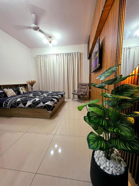 Giường trong phòng chung tại Opera Room #6 Comfort & Luxury