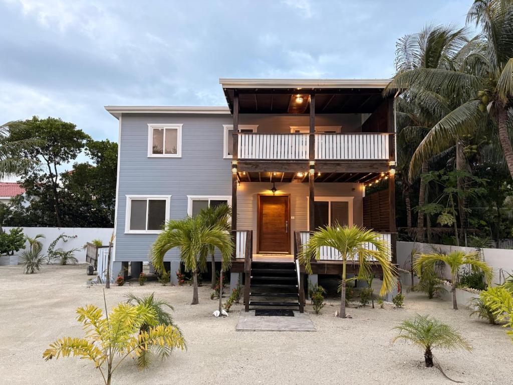 Tòa nhà nơi nhà khách tọa lạc