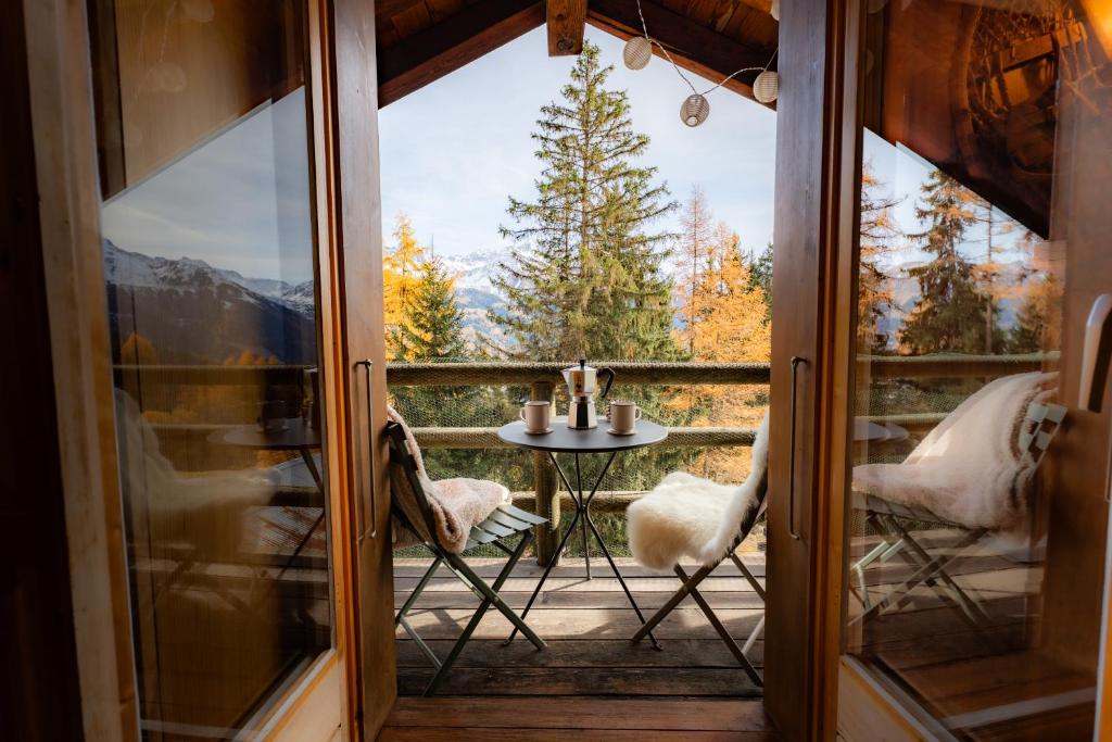 Fotografie z fotogalerie ubytování Le Grenier ALTYPIC v destinaci Bruson