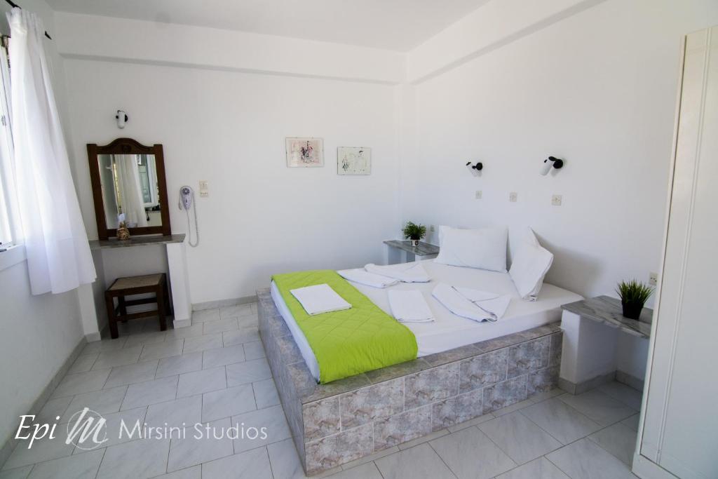 Mirsini Studios - Studio (2 Adulti)