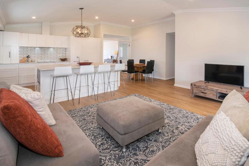 Køkken eller tekøkken på Prevelly Beach House