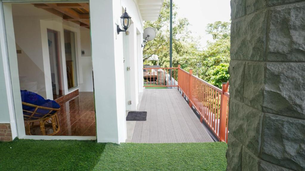 The Castle by Don Louis - 18