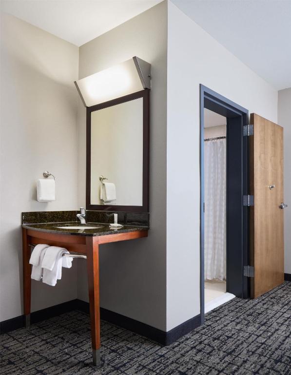 Hyatt Place Salt Lake City Downtown / The Gateway photo