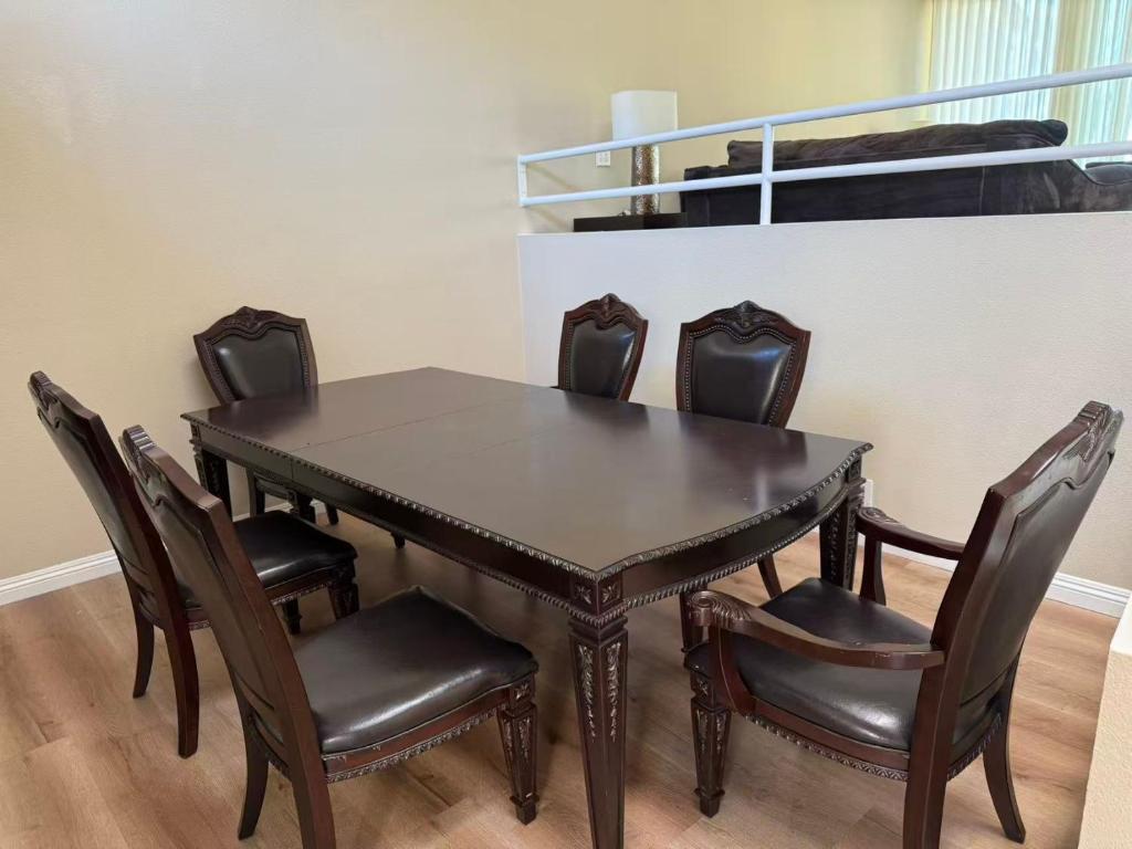 Gallery image of Nice home in Irvine