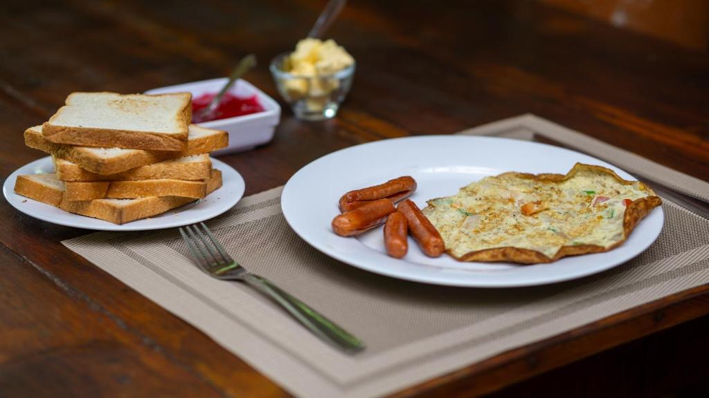 Chena Huts Eco Resort - 15