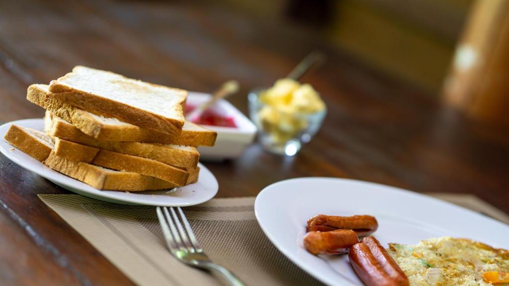 Chena Huts Eco Resort - 19