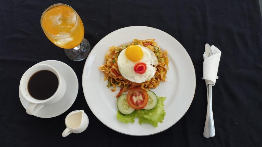 Jídlo v hotelu nebo okolí