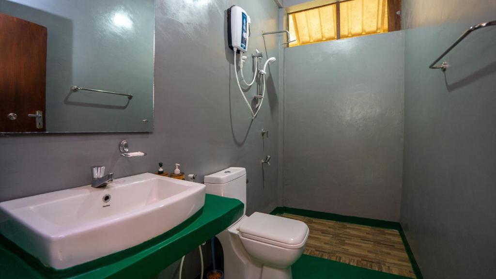 Chena Huts Eco Resort - 4