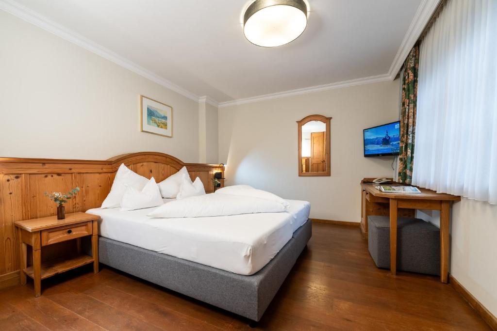 Hotel zum Hirschen Zell am See - 1