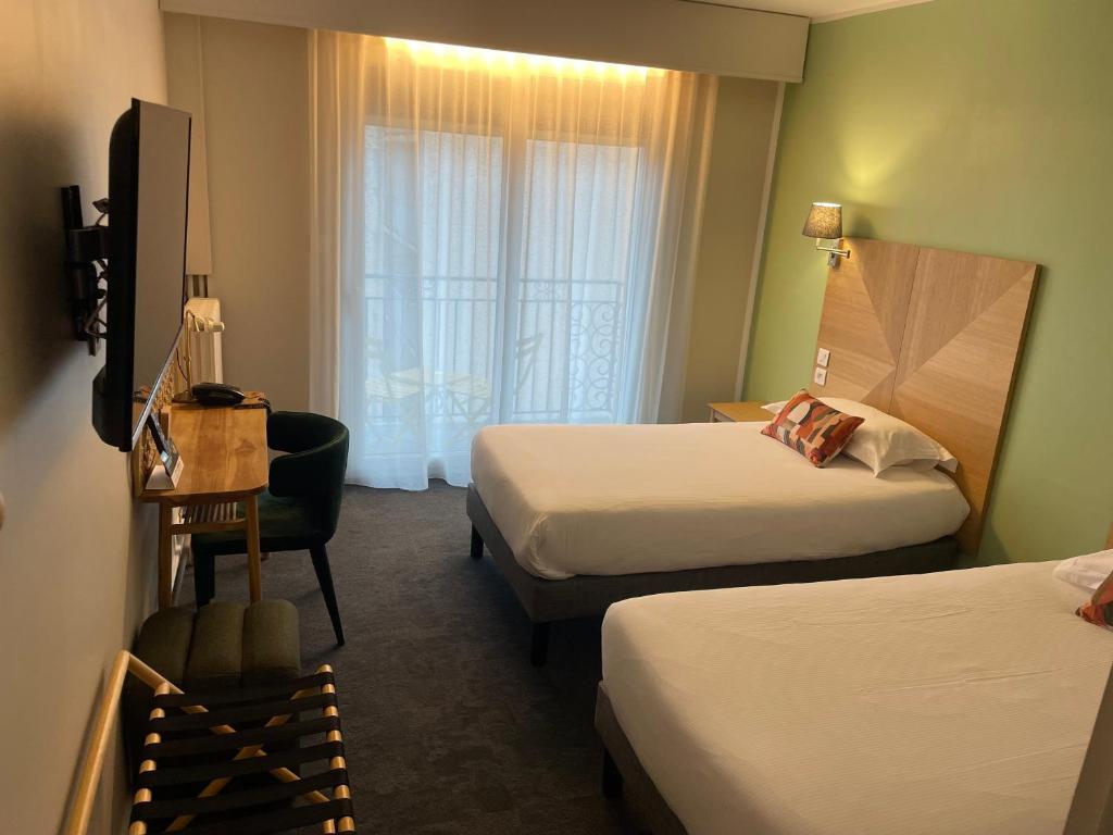 Cit'Hotel Logis De Brou, Bourg en Bresse RENOVE EN 2026 - Comfort Twin Room With Balcony