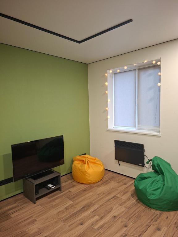 Green house в центрі міста фото 5
