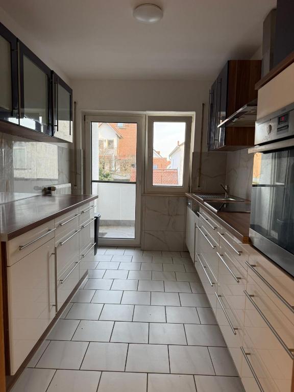 Kuchyň nebo kuchyňský kout v ubytování Monteurwohnung Lampertheim