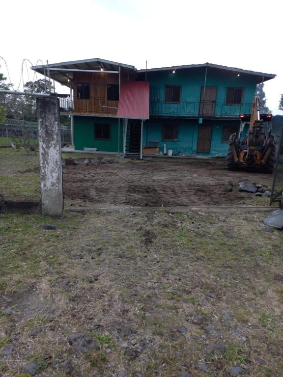 Το κτήριο όπου στεγάζεται  το διαμέρισμα