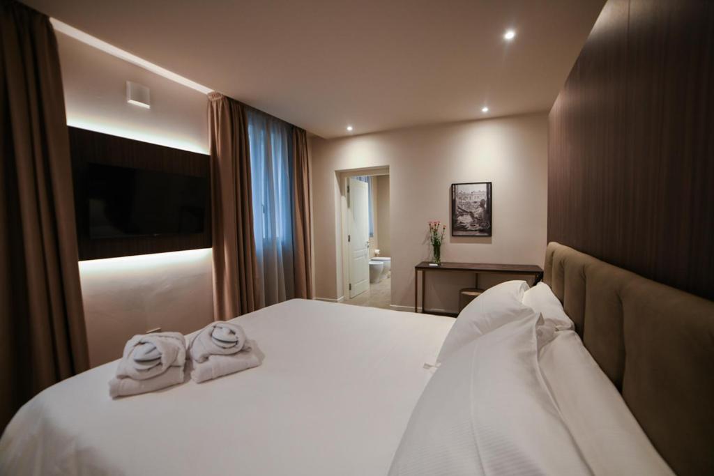 Modena Relax Luxury Rent Rooms - Suite With Terrace