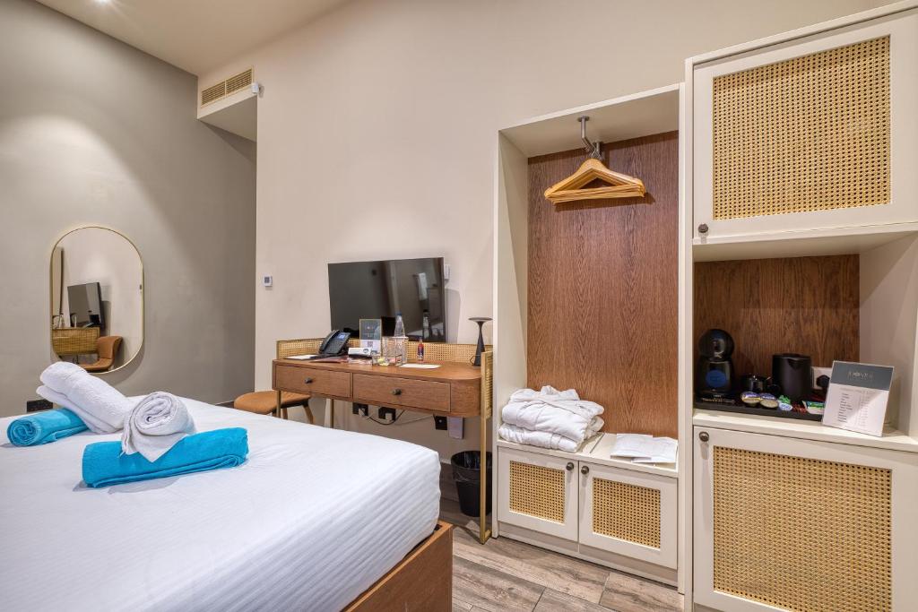 DOMS Boutique Living - 4