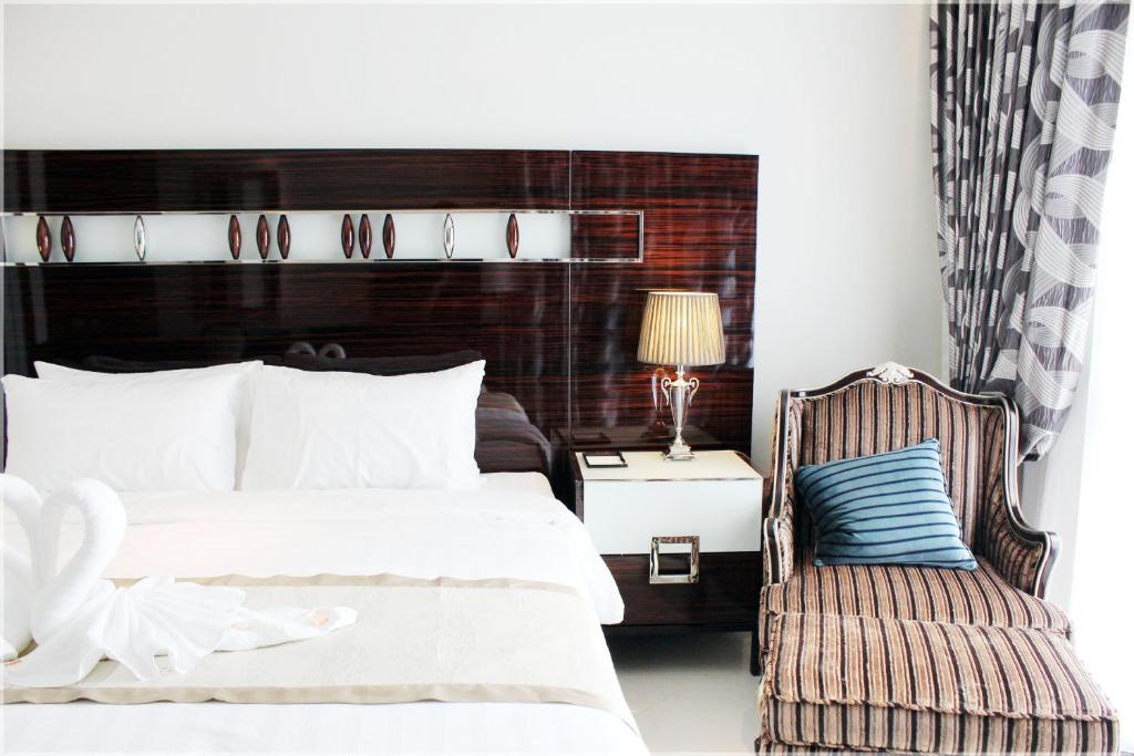 LK Royal Wing - Resim 14