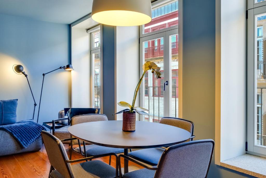 Porto Heritage Balcony Apartment