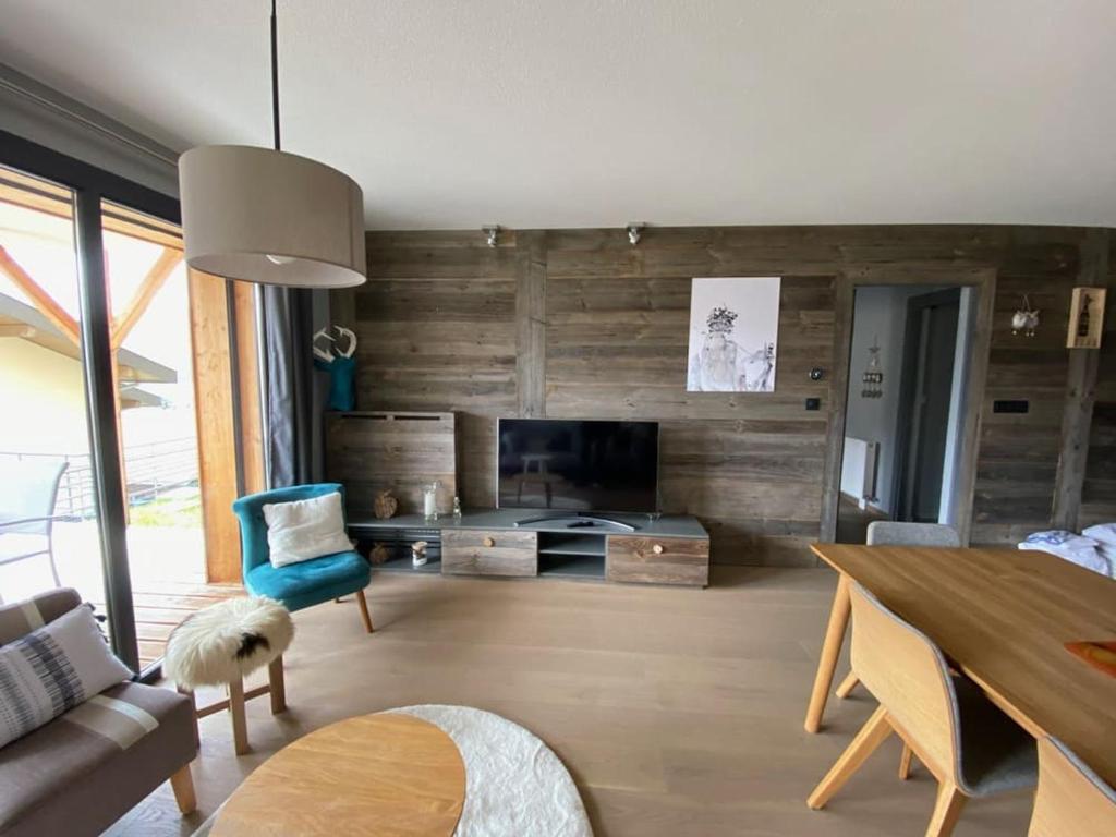 Appartement 4 pièces, 6 personnes, Sauna, Hammam, Parking, Wifi - FR-1-676-232