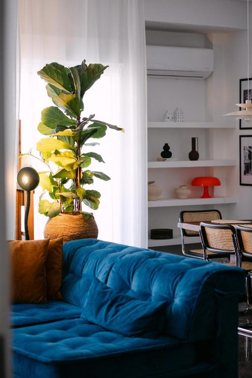 Unique 2BD 115m2 Design Apt with airconditioning near Acropolis