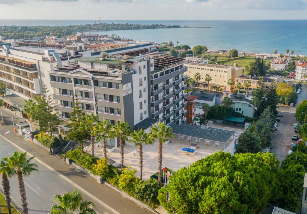 Nespecifikovaný výhled na moře nebo výhled na moře při pohledu z hotelu