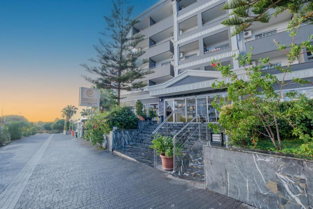 فضای داخلی Sun Beach Hill Hotel در آنتالیا - تصویر ۳