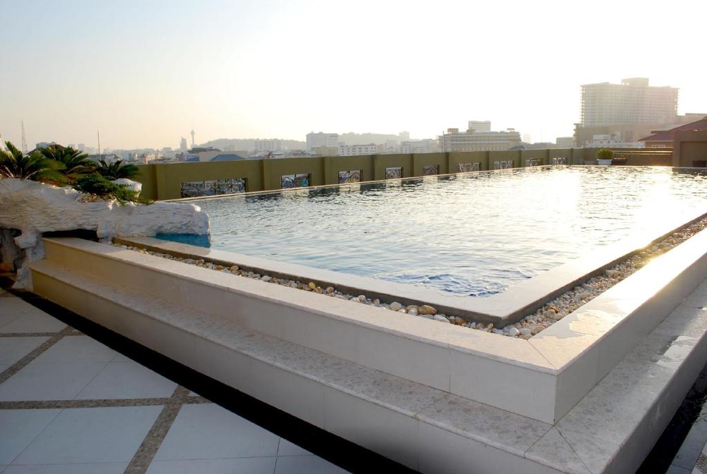 LK Royal Wing - Resim 20