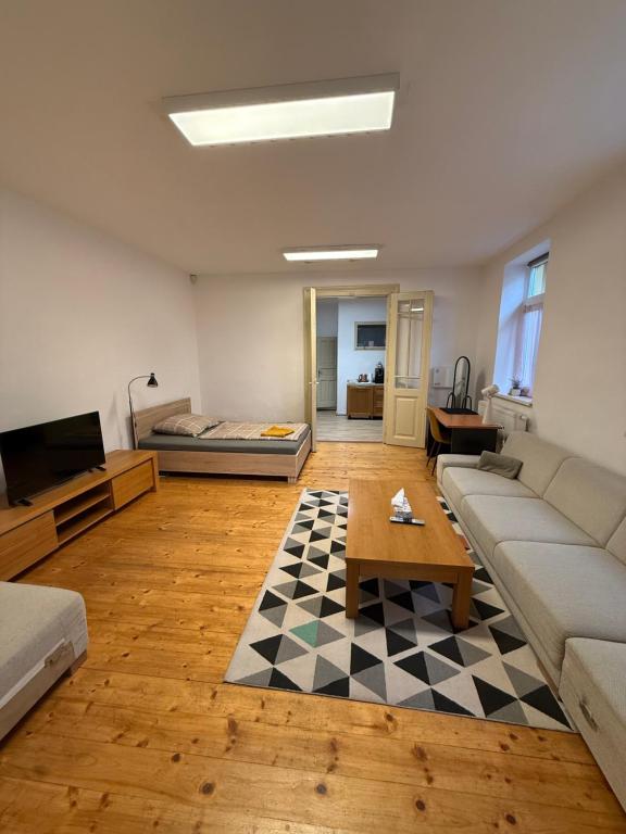 Khu vực ghế ngồi tại Centrum Brezno