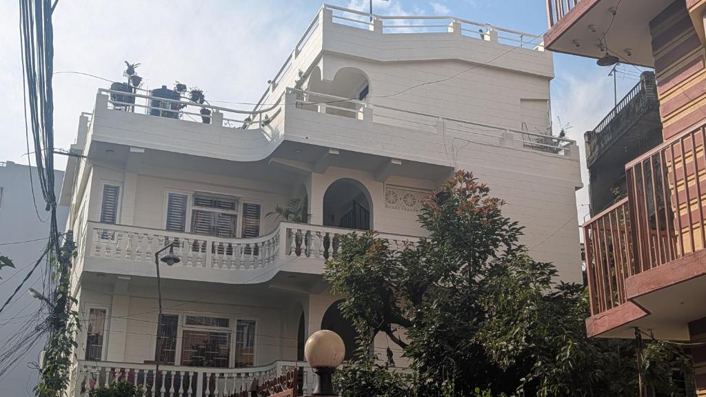 Το κτήριο όπου στεγάζεται  ο ξενώνας