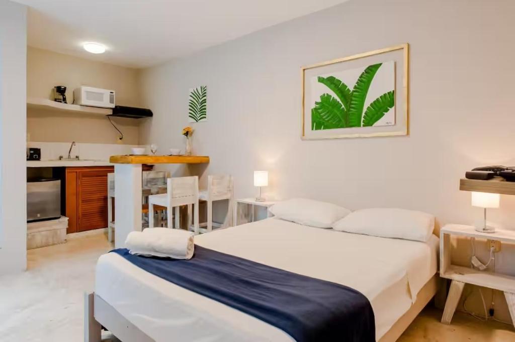 Кухня або міні-кухня у Apartment & Studio 28