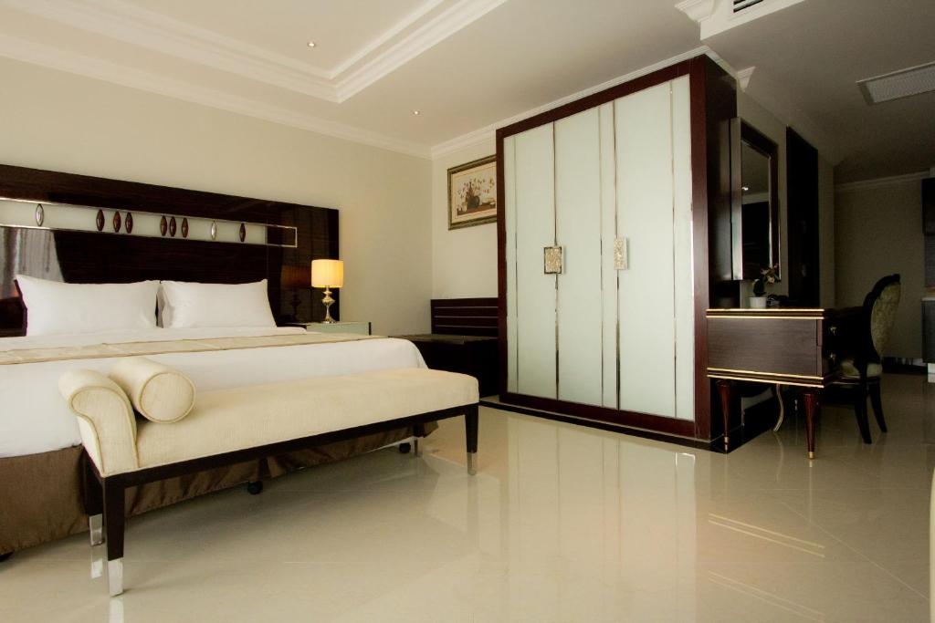 LK Royal Wing - Resim 44