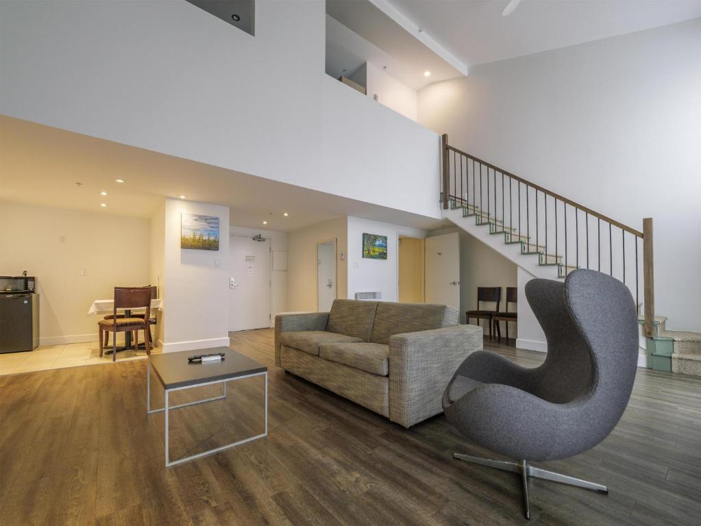 Hotel Lac Brome, BW Signature Collection photo